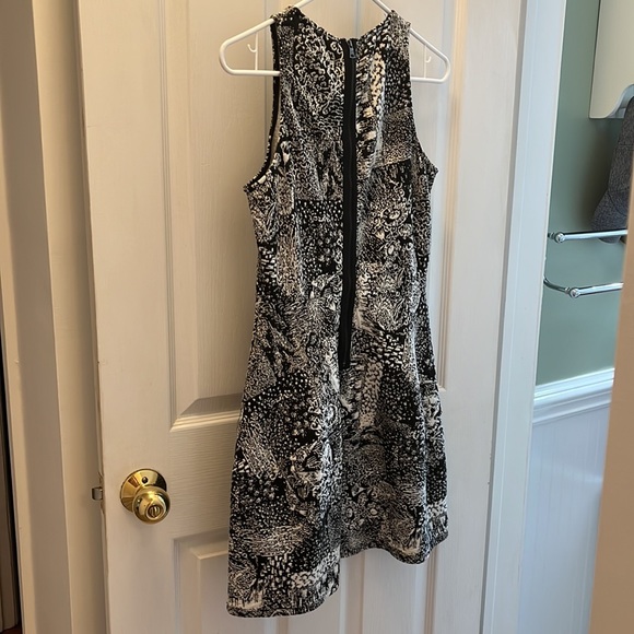 BCBG MaxAzaria Dress XS - Picture 6 of 9